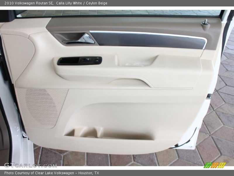 Calla Lilly White / Ceylon Beige 2010 Volkswagen Routan SE