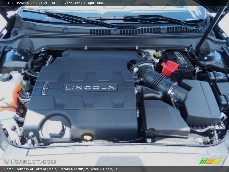 Tuxedo Black / Light Dune 2013 Lincoln MKZ 3.7L V6 FWD