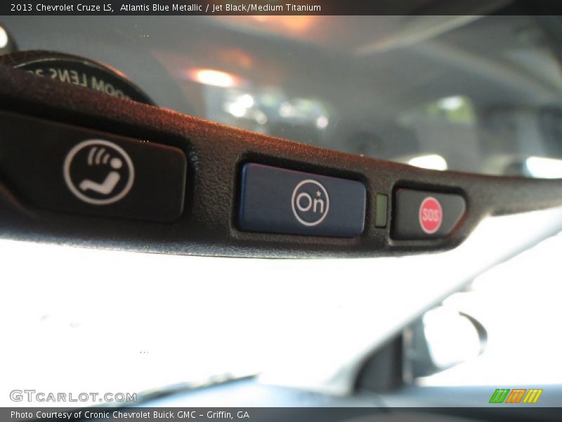 Atlantis Blue Metallic / Jet Black/Medium Titanium 2013 Chevrolet Cruze LS
