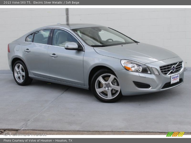 Electric Silver Metallic / Soft Beige 2013 Volvo S60 T5