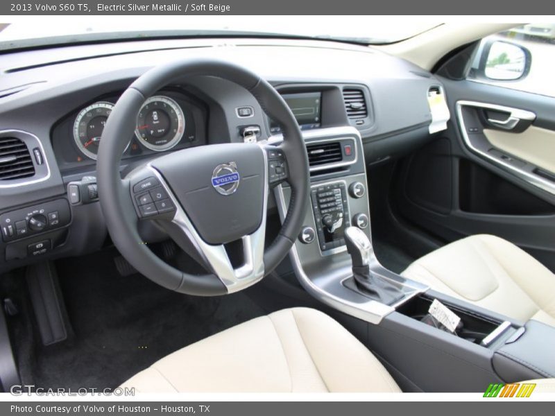 Electric Silver Metallic / Soft Beige 2013 Volvo S60 T5