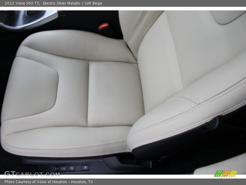 Electric Silver Metallic / Soft Beige 2013 Volvo S60 T5