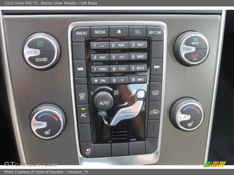 Electric Silver Metallic / Soft Beige 2013 Volvo S60 T5
