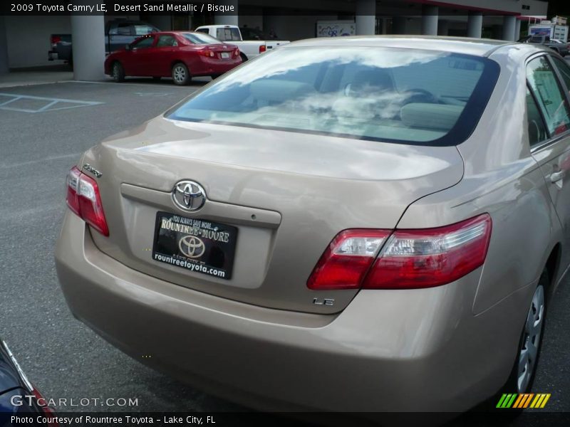 Desert Sand Metallic / Bisque 2009 Toyota Camry LE