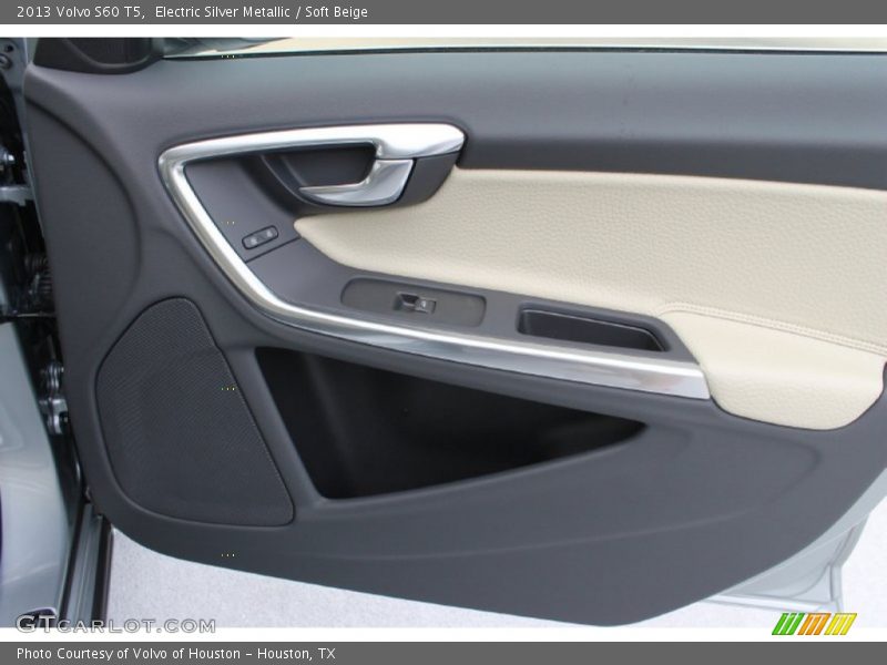 Electric Silver Metallic / Soft Beige 2013 Volvo S60 T5