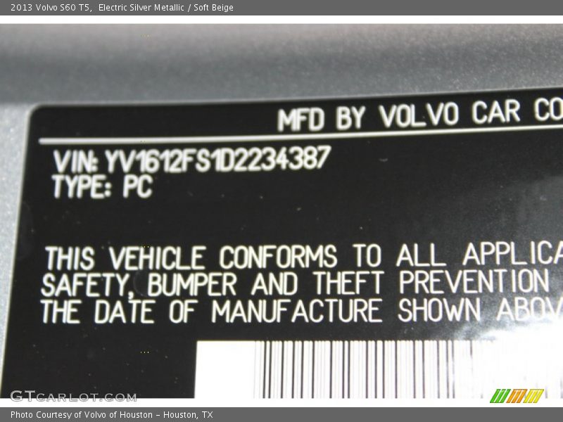 Electric Silver Metallic / Soft Beige 2013 Volvo S60 T5