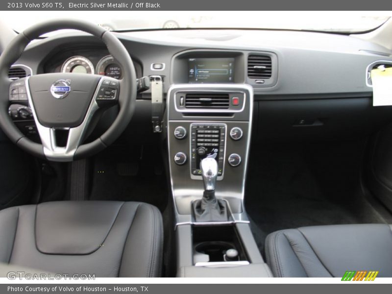 Electric Silver Metallic / Off Black 2013 Volvo S60 T5