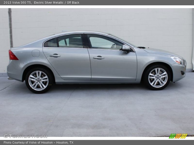 Electric Silver Metallic / Off Black 2013 Volvo S60 T5