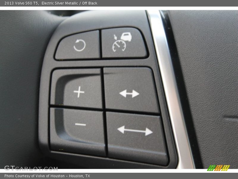 Electric Silver Metallic / Off Black 2013 Volvo S60 T5