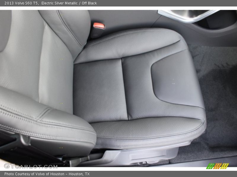Electric Silver Metallic / Off Black 2013 Volvo S60 T5