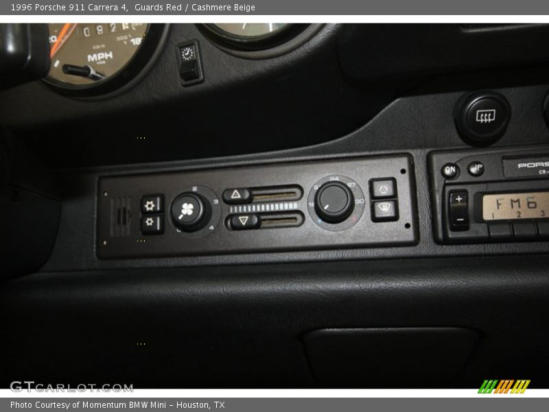 Controls of 1996 911 Carrera 4