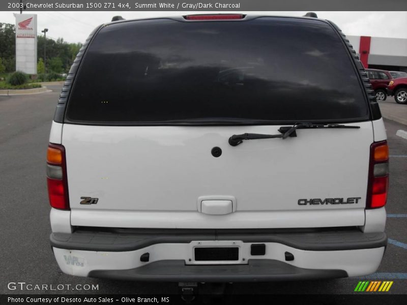Summit White / Gray/Dark Charcoal 2003 Chevrolet Suburban 1500 Z71 4x4
