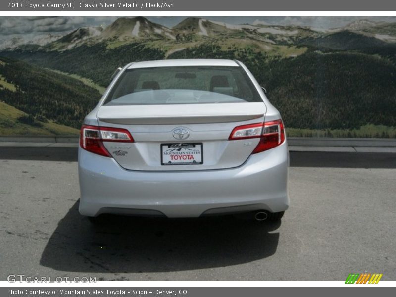 Classic Silver Metallic / Black/Ash 2013 Toyota Camry SE