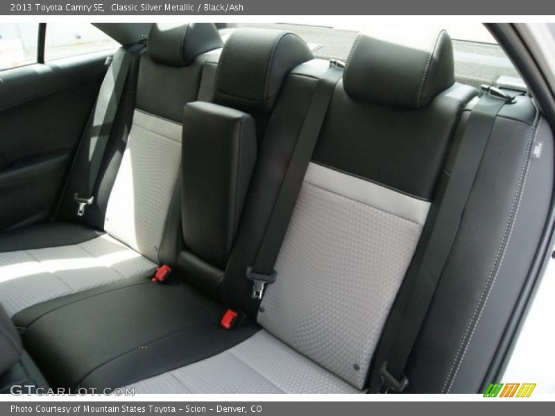 Classic Silver Metallic / Black/Ash 2013 Toyota Camry SE