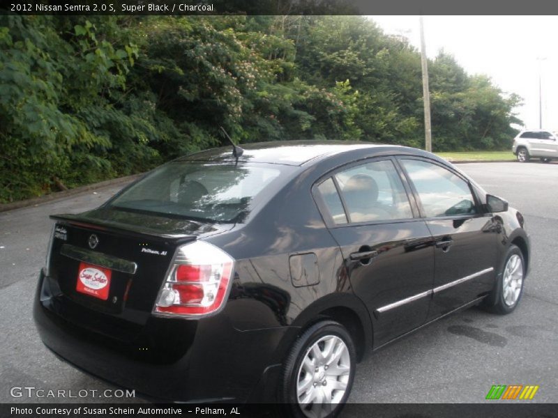Super Black / Charcoal 2012 Nissan Sentra 2.0 S