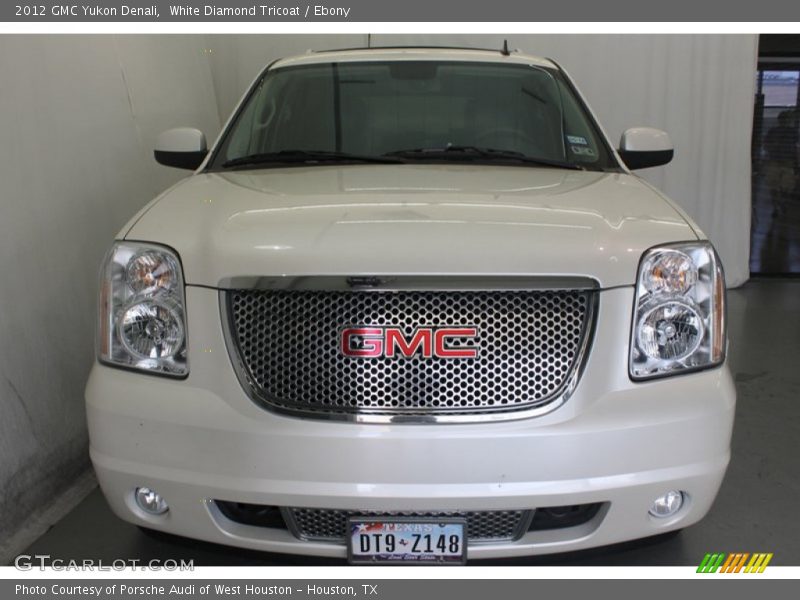 White Diamond Tricoat / Ebony 2012 GMC Yukon Denali