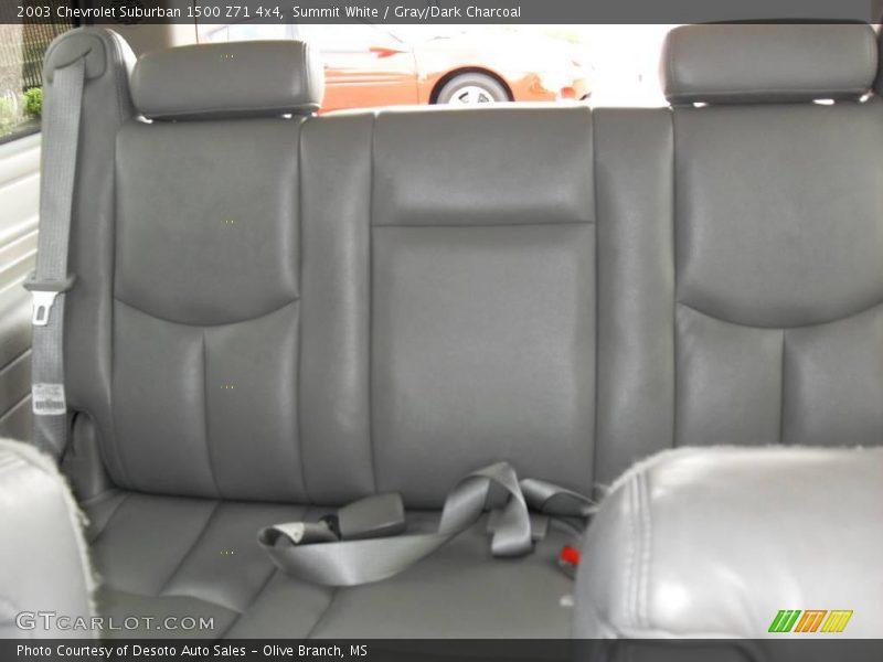 Summit White / Gray/Dark Charcoal 2003 Chevrolet Suburban 1500 Z71 4x4