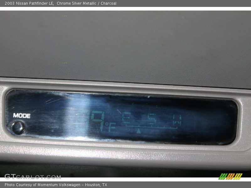 Chrome Silver Metallic / Charcoal 2003 Nissan Pathfinder LE