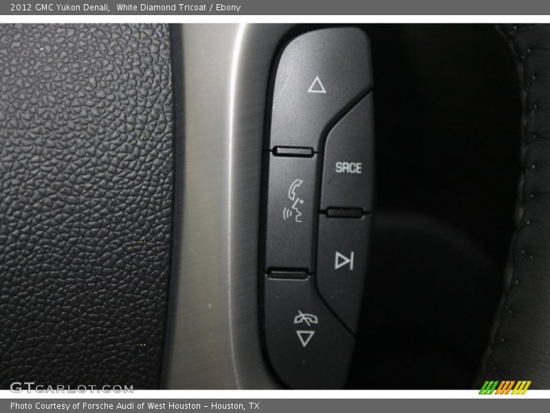 White Diamond Tricoat / Ebony 2012 GMC Yukon Denali