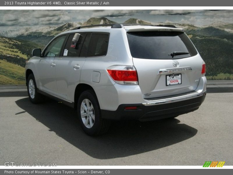 Classic Silver Metallic / Ash 2013 Toyota Highlander V6 4WD