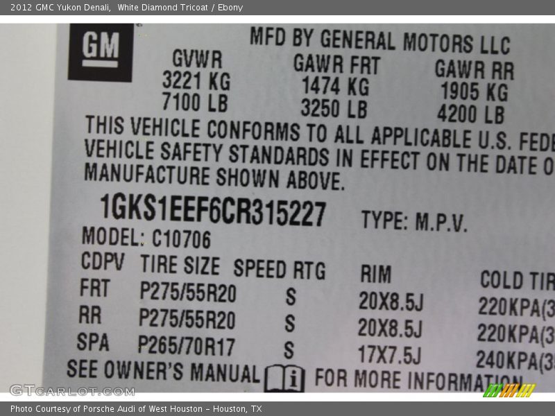 White Diamond Tricoat / Ebony 2012 GMC Yukon Denali