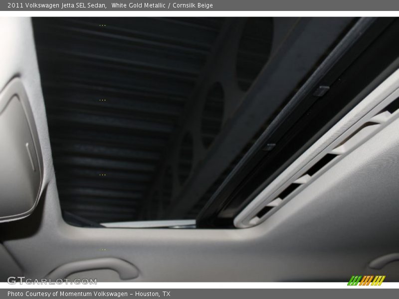 White Gold Metallic / Cornsilk Beige 2011 Volkswagen Jetta SEL Sedan