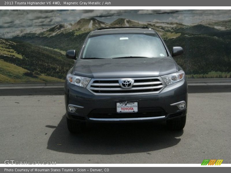 Magnetic Gray Metallic / Ash 2013 Toyota Highlander V6 4WD