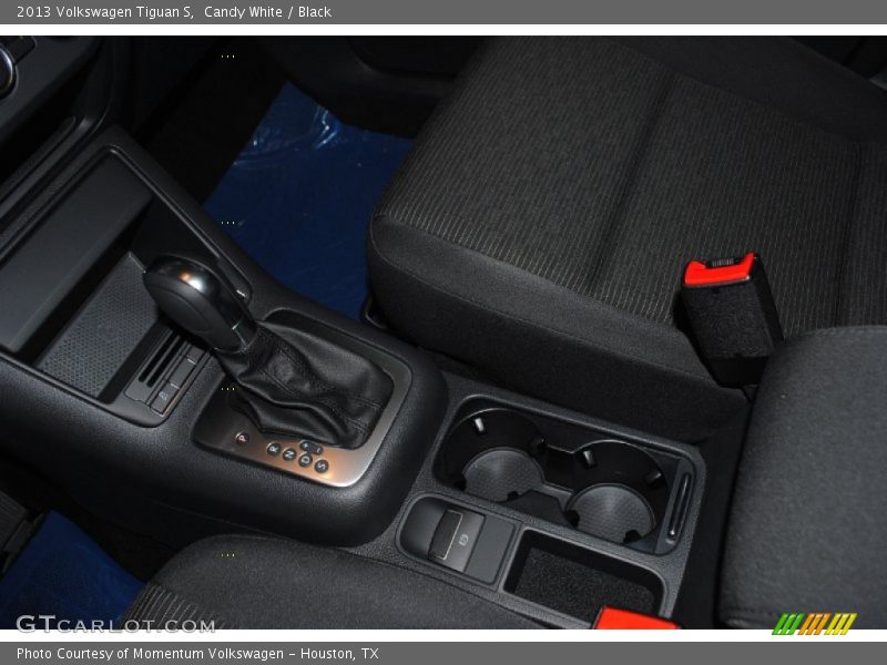 Candy White / Black 2013 Volkswagen Tiguan S