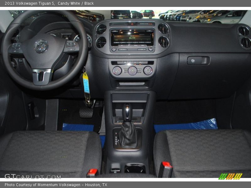 Candy White / Black 2013 Volkswagen Tiguan S