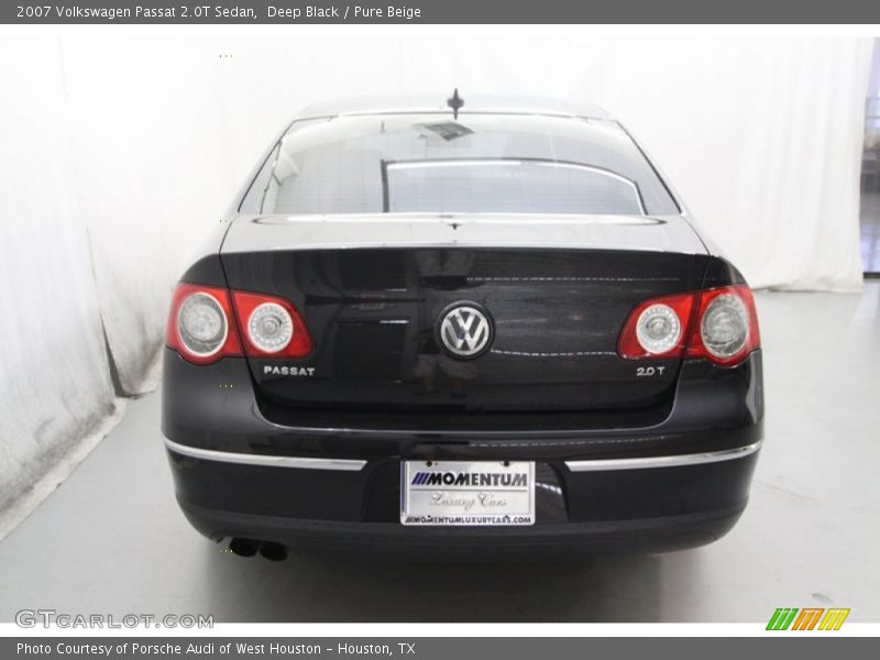 Deep Black / Pure Beige 2007 Volkswagen Passat 2.0T Sedan