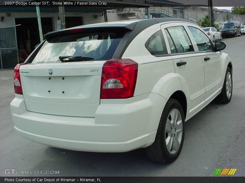 Stone White / Pastel Slate Gray 2007 Dodge Caliber SXT