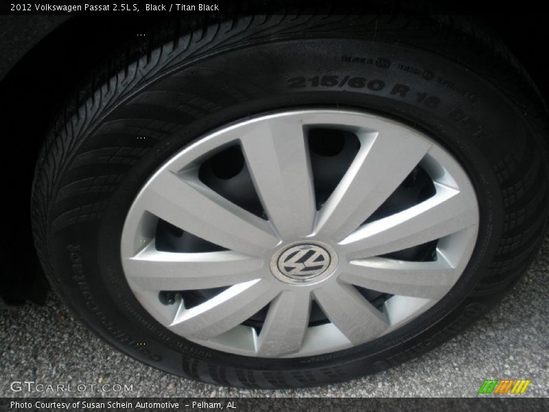 Black / Titan Black 2012 Volkswagen Passat 2.5L S