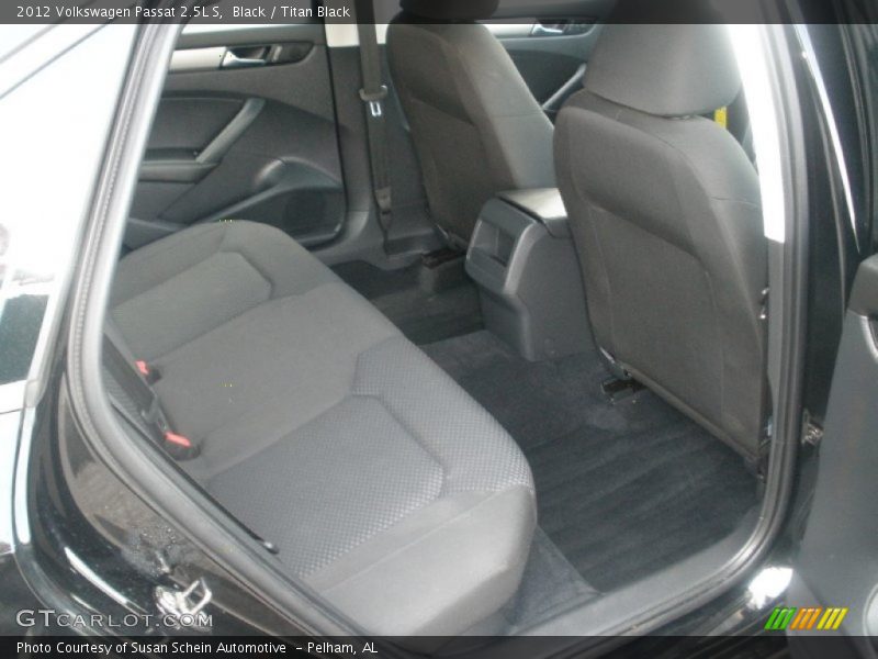 Black / Titan Black 2012 Volkswagen Passat 2.5L S