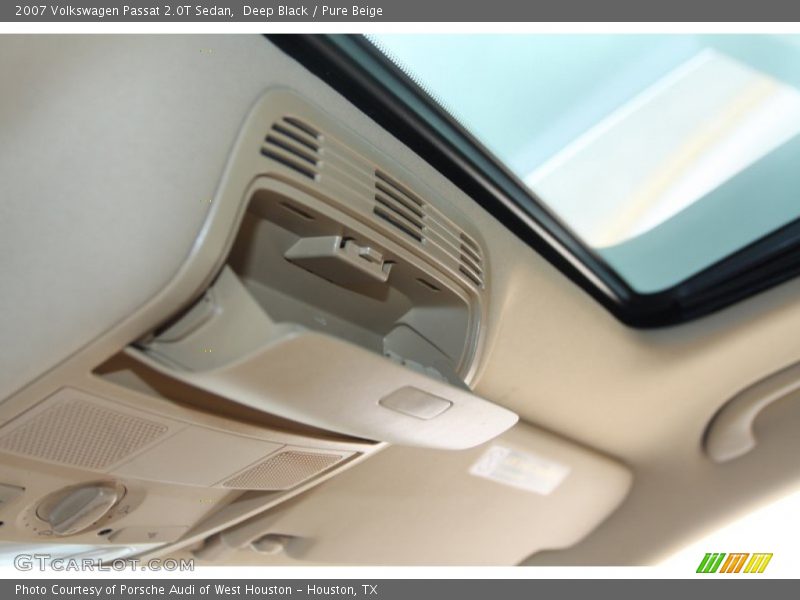 Deep Black / Pure Beige 2007 Volkswagen Passat 2.0T Sedan