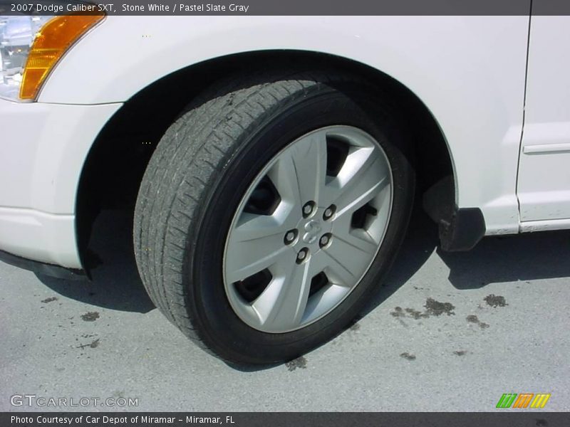 Stone White / Pastel Slate Gray 2007 Dodge Caliber SXT