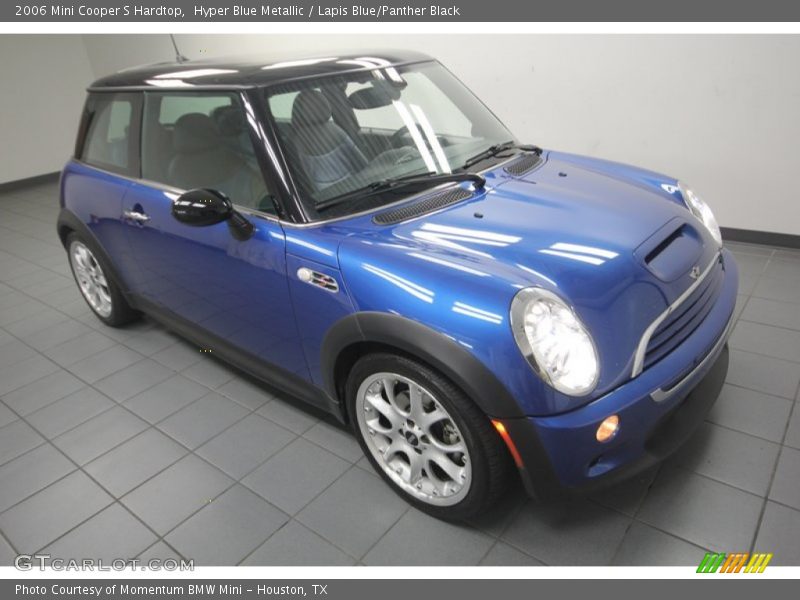 Front 3/4 View of 2006 Cooper S Hardtop
