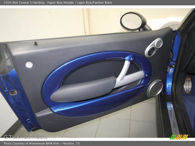 Door Panel of 2006 Cooper S Hardtop