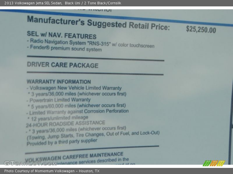 Black Uni / 2 Tone Black/Cornsilk 2013 Volkswagen Jetta SEL Sedan