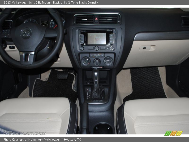 Black Uni / 2 Tone Black/Cornsilk 2013 Volkswagen Jetta SEL Sedan