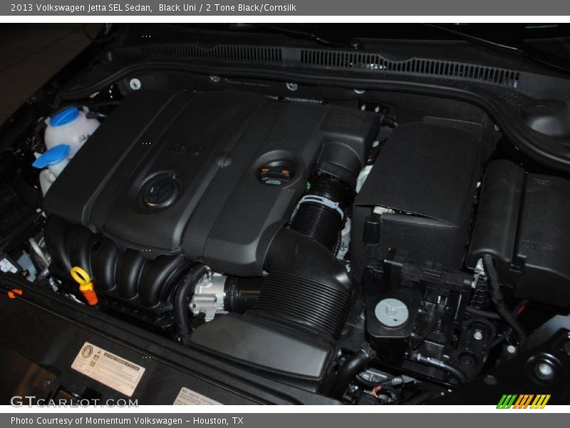 Black Uni / 2 Tone Black/Cornsilk 2013 Volkswagen Jetta SEL Sedan