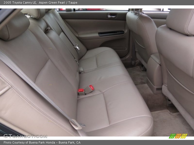 Aspen Green Pearl / Taupe 2005 Toyota Camry LE