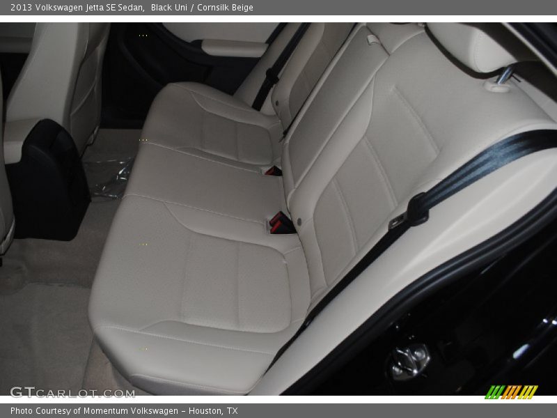 Black Uni / Cornsilk Beige 2013 Volkswagen Jetta SE Sedan