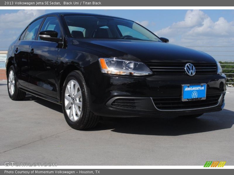 Black Uni / Titan Black 2013 Volkswagen Jetta SE Sedan