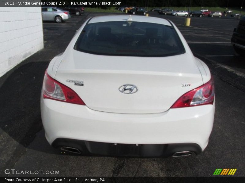 Karussell White / Black Cloth 2011 Hyundai Genesis Coupe 2.0T