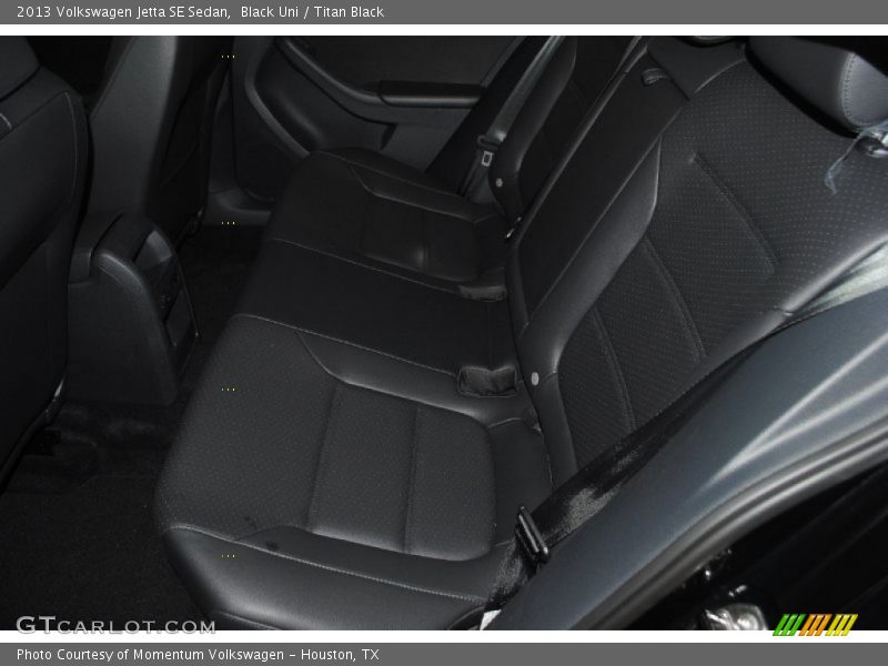 Black Uni / Titan Black 2013 Volkswagen Jetta SE Sedan