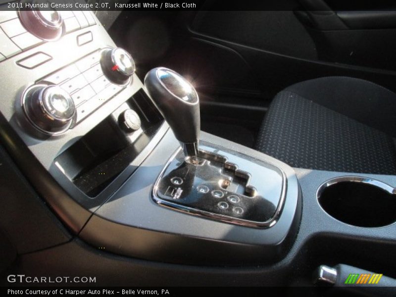 Karussell White / Black Cloth 2011 Hyundai Genesis Coupe 2.0T