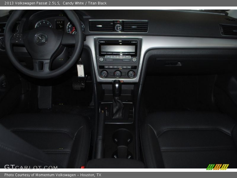 Candy White / Titan Black 2013 Volkswagen Passat 2.5L S