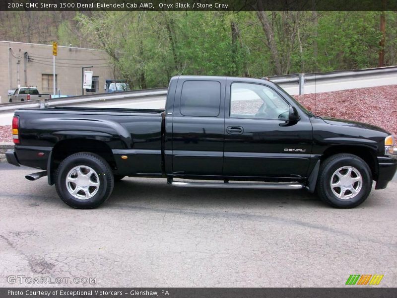 Onyx Black / Stone Gray 2004 GMC Sierra 1500 Denali Extended Cab AWD