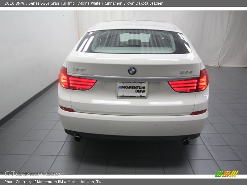 Alpine White / Cinnamon Brown Dakota Leather 2010 BMW 5 Series 535i Gran Turismo
