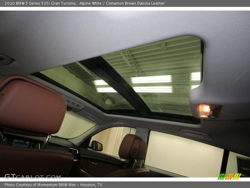 Alpine White / Cinnamon Brown Dakota Leather 2010 BMW 5 Series 535i Gran Turismo